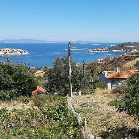 Bizim Ev Karaburun B&B *