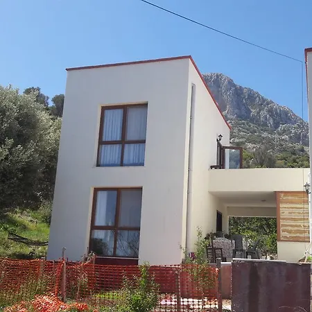 Bizim Ev Karaburun Bed & Breakfast Karaburun (Izmir)