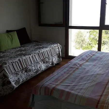Bed & Breakfast Bizim Ev Karaburun *